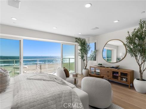 105 Surfside Avenue , Surfside, CA