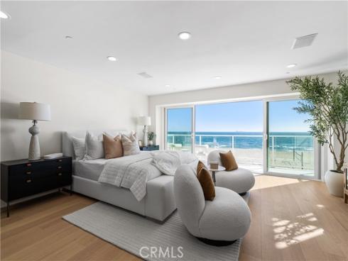 105 Surfside Avenue , Surfside, CA