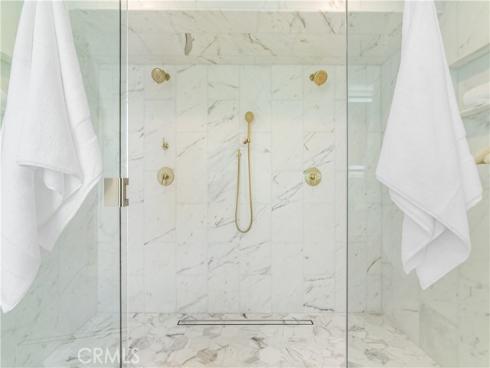 105 Surfside Avenue , Surfside, CA