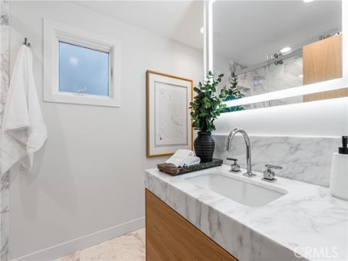 105 Surfside Avenue , Surfside, CA