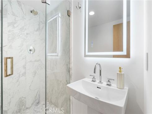 105 Surfside Avenue , Surfside, CA