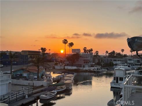 16745  Bayview  B  Drive, Sunset Beach, CA