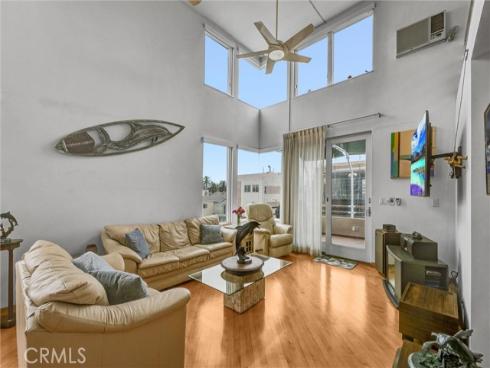 16745  Bayview  B  Drive, Sunset Beach, CA
