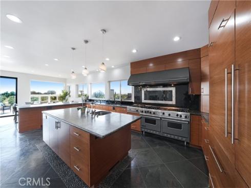 16601 S Pacific   Avenue, Sunset Beach, CA