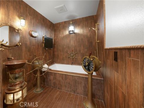 16601 S Pacific   Avenue, Sunset Beach, CA