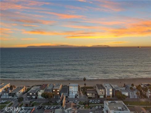 16601 S Pacific   Avenue, Sunset Beach, CA