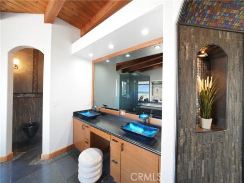 16601 S Pacific   Avenue, Sunset Beach, CA