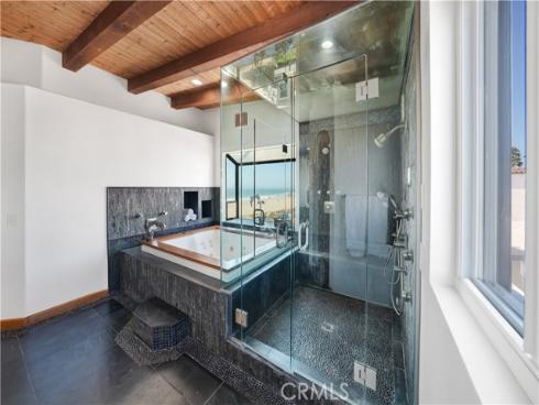 16601 S Pacific   Avenue, Sunset Beach, CA