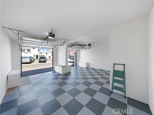 16601 S Pacific   Avenue, Sunset Beach, CA