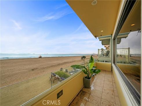 72  A Surfside  , Surfside, CA