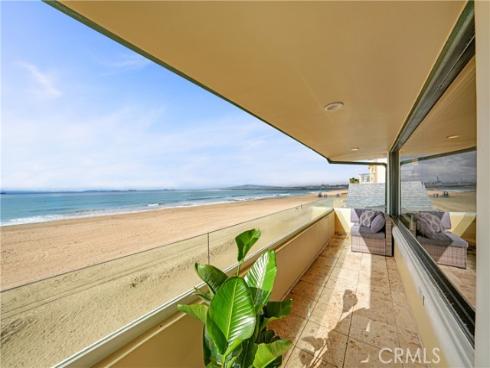 72  A Surfside  , Surfside, CA