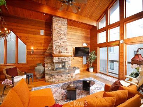 6  B Surfside  , Surfside, CA