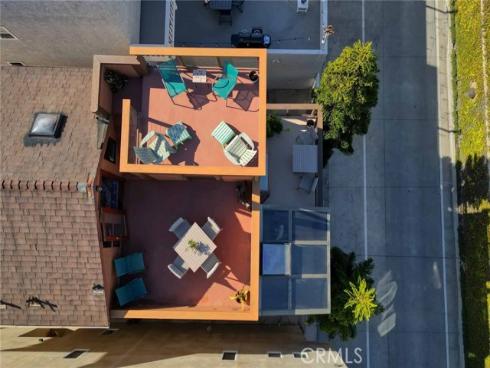 6  B Surfside  , Surfside, CA