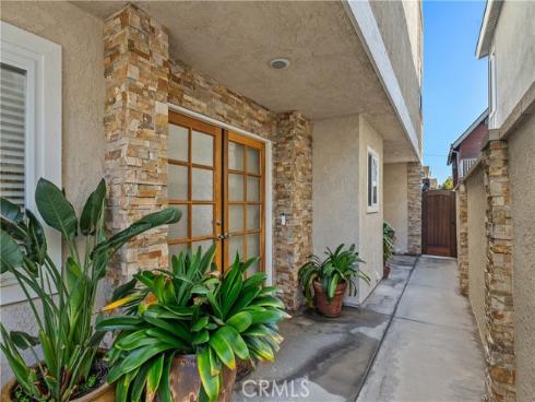 17081 5th , Sunset Beach, CA