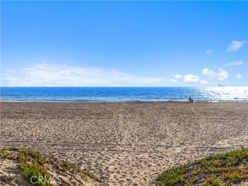 17081 5th , Sunset Beach, CA