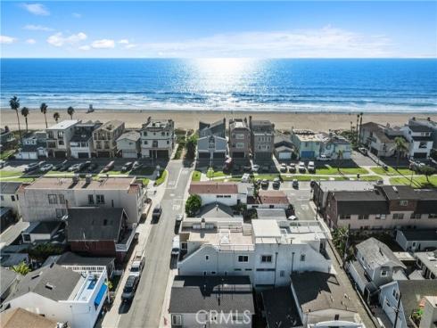 17081 5th , Sunset Beach, CA