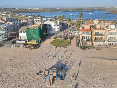 99 Surfside , Surfside, CA