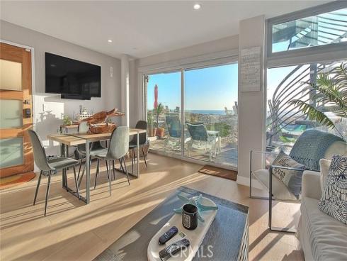 99 Surfside , Surfside, CA