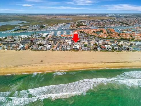 16432  25th   Street, Sunset Beach, CA