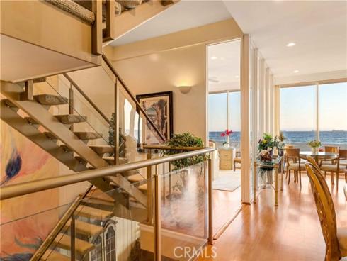 67 A Surfside Avenue, Surfside, CA