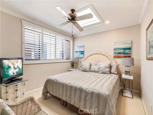 67 A Surfside Avenue, Surfside, CA