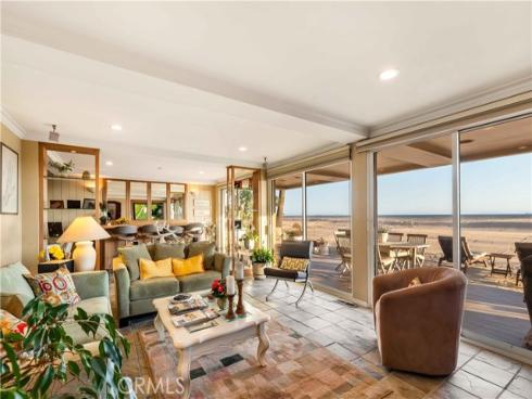 67 A Surfside Avenue, Surfside, CA