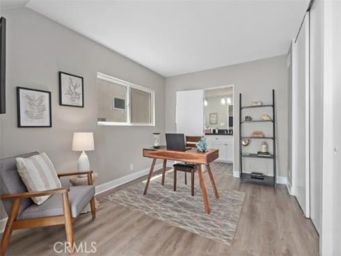 17111 S Pacific Avenue, Sunset Beach, CA