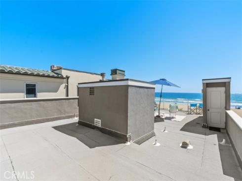 17111 S Pacific Avenue, Sunset Beach, CA