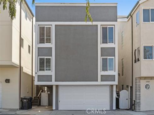 17111 S Pacific Avenue, Sunset Beach, CA