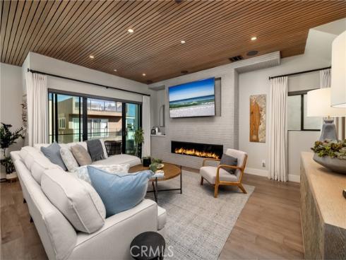 16461  24th  , Sunset Beach, CA
