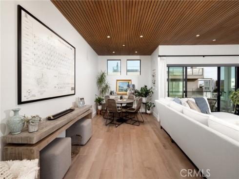 16461  24th  , Sunset Beach, CA