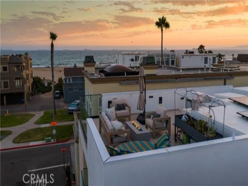 16461  24th  , Sunset Beach, CA