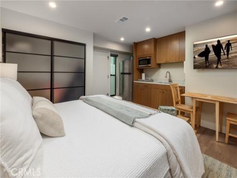 16461  24th  , Sunset Beach, CA
