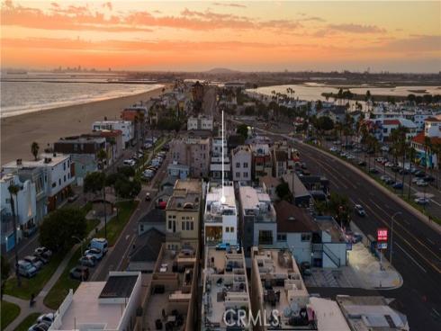 16461  24th  , Sunset Beach, CA