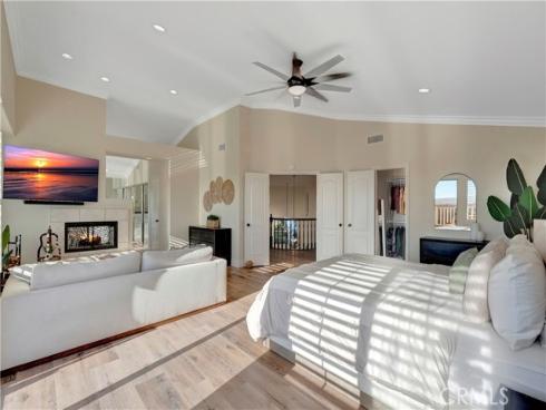 21811 Via Del Lago , Trabuco Canyon, CA