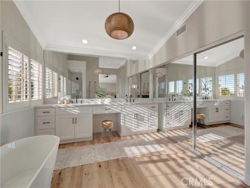 21811 Via Del Lago , Trabuco Canyon, CA