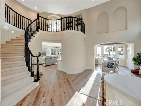 21811 Via Del Lago , Trabuco Canyon, CA