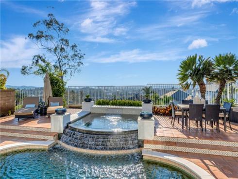 21811 Via Del Lago , Trabuco Canyon, CA