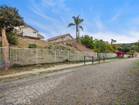 4 Chisholm Trail, Trabuco Canyon, CA