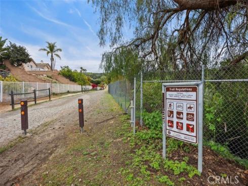 4 Chisholm Trail, Trabuco Canyon, CA