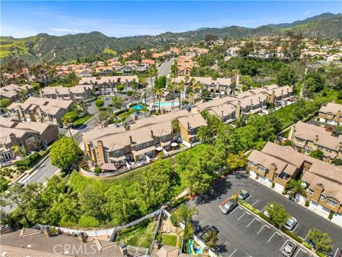 28426 Yosemite 276 Drive, Trabuco Canyon, CA