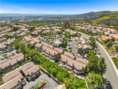 28426 Yosemite 276 Drive, Trabuco Canyon, CA