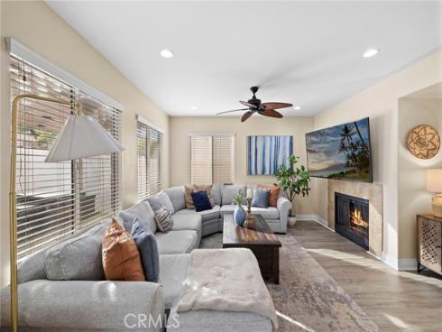 28  Tomahawk  , Trabuco Canyon, CA