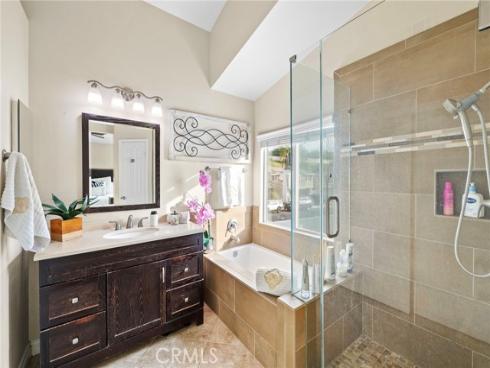 28  Tomahawk  , Trabuco Canyon, CA