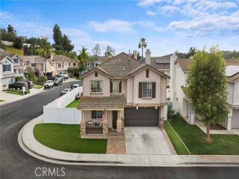 28  Tomahawk  , Trabuco Canyon, CA