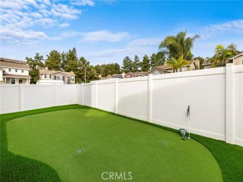 28  Tomahawk  , Trabuco Canyon, CA