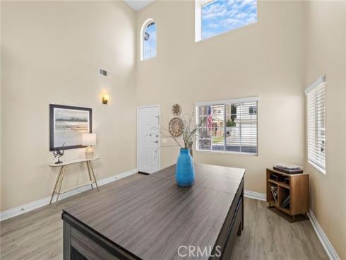 28  Tomahawk  , Trabuco Canyon, CA