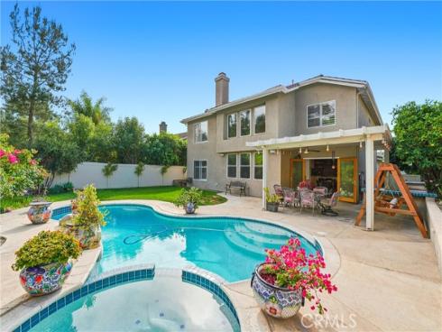 48  Gingham  , Trabuco Canyon, CA