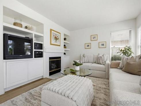 24  Chisholm Trail  , Trabuco Canyon, CA