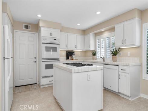 10  Calico   Court, Trabuco Canyon, CA